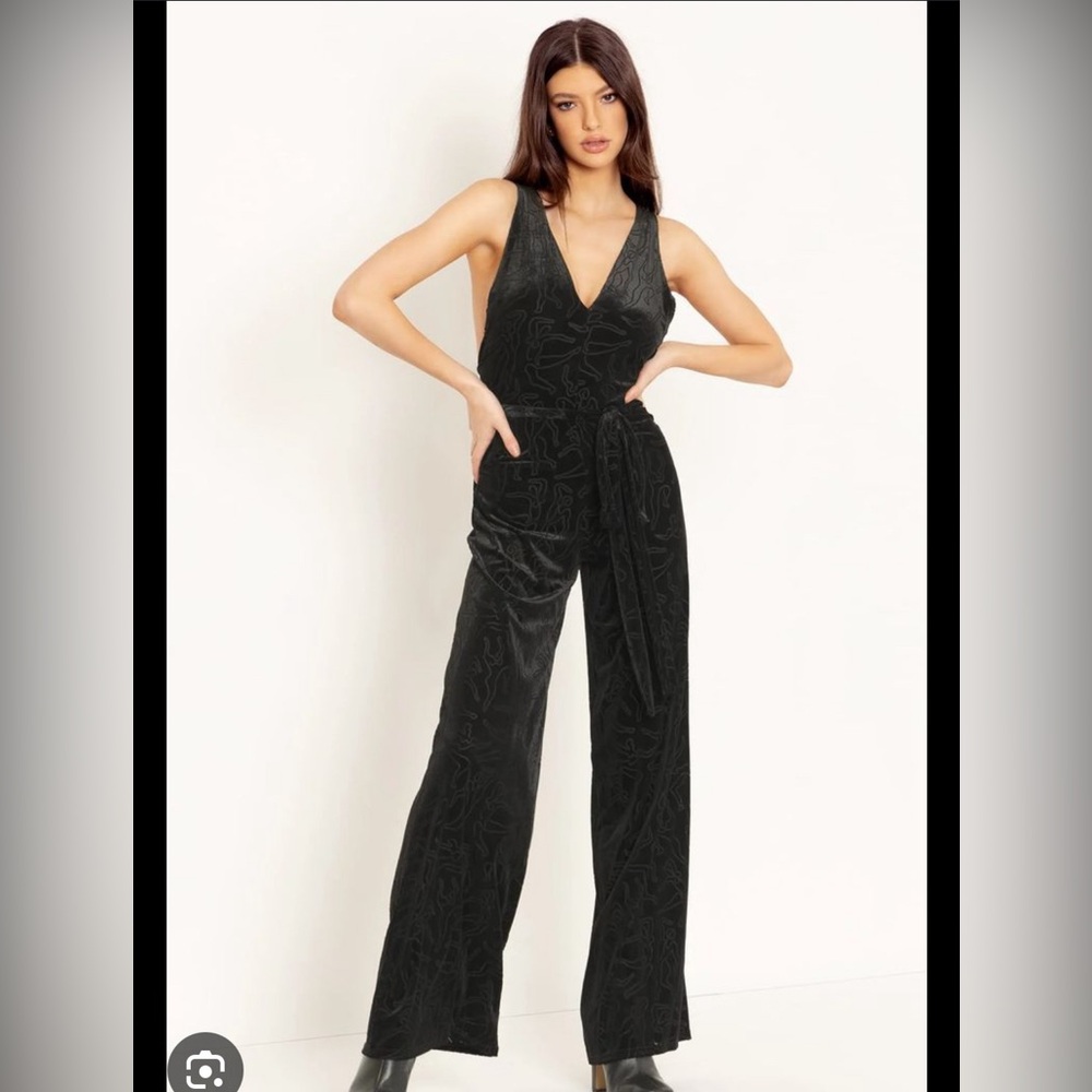 Blackmilk Clothing Velvet Jumpsuit Dancer Burnt Velvet Black Plunging V-neck XL